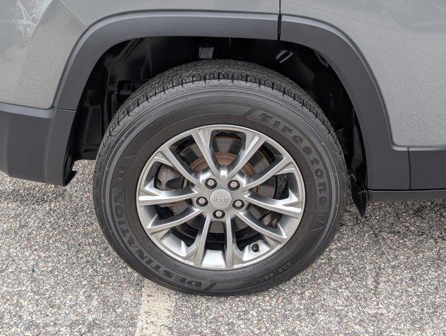 used 2020 Jeep Cherokee car, priced at $17,500