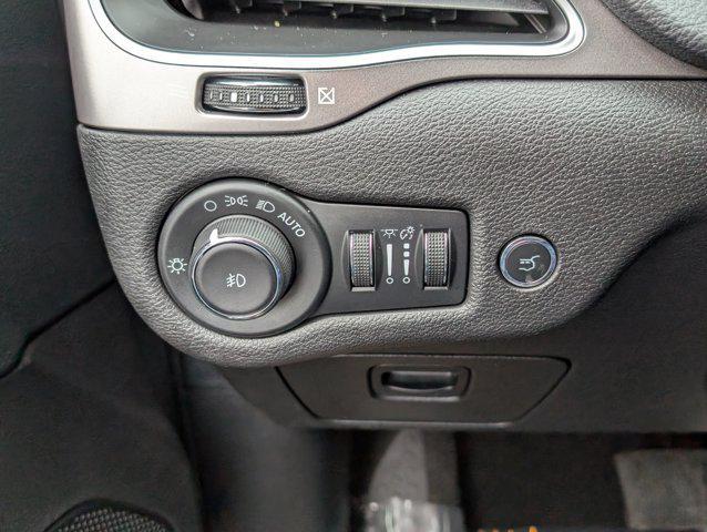 used 2020 Jeep Cherokee car, priced at $17,500