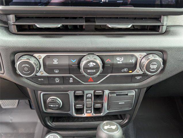 new 2025 Jeep Wrangler car, priced at $42,646