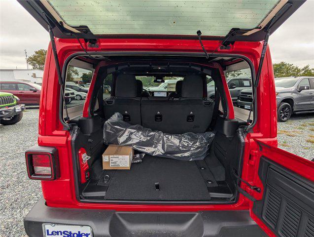 new 2025 Jeep Wrangler car, priced at $42,646