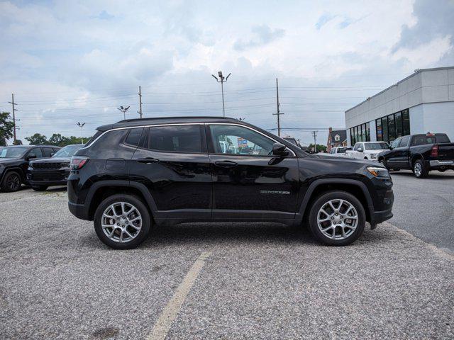 used 2024 Jeep Compass car, priced at $25,000