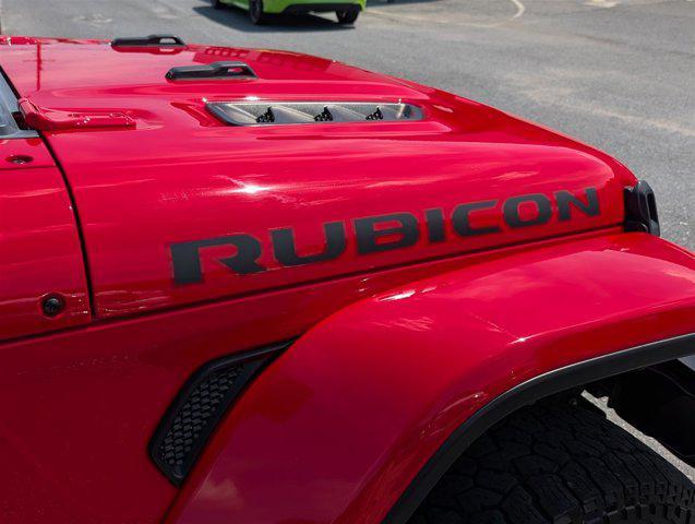 used 2022 Jeep Gladiator car, priced at $35,000