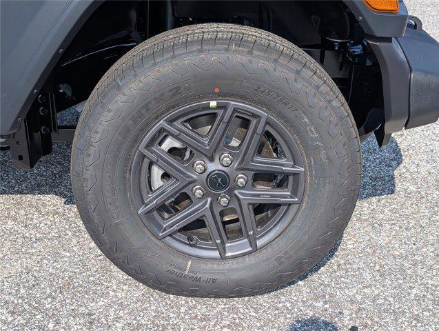 new 2025 Jeep Wrangler car, priced at $39,059