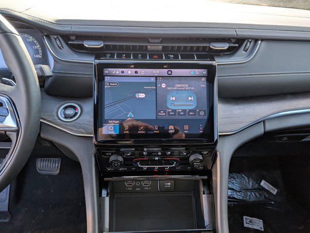 new 2025 Jeep Grand Cherokee car, priced at $56,372