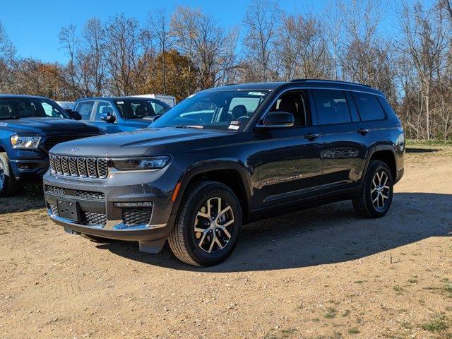 new 2024 Jeep Grand Cherokee L car, priced at $46,754