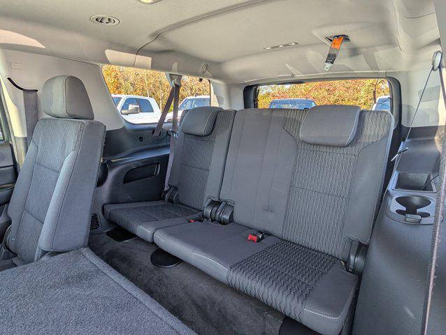 used 2015 GMC Yukon car, priced at $19,500