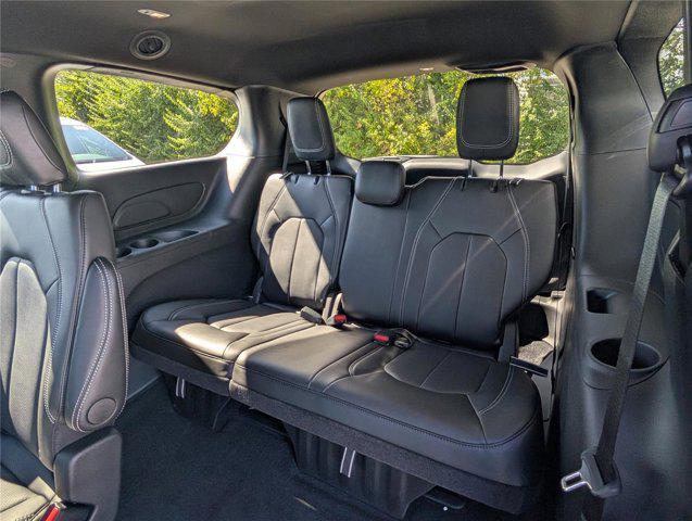 new 2026 Chrysler Pacifica car, priced at $36,106