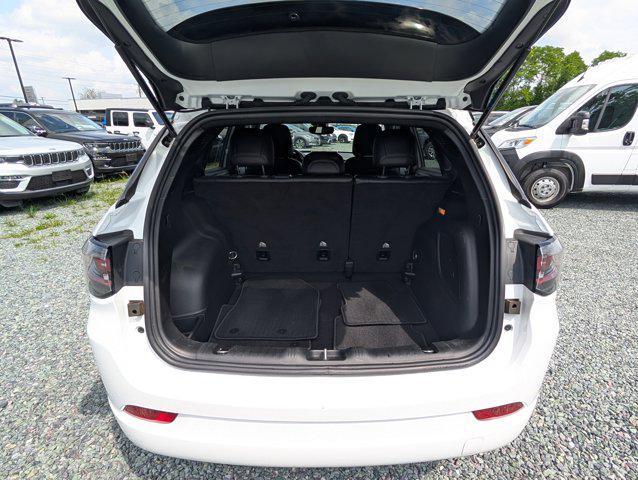 used 2022 Jeep Compass car, priced at $24,000