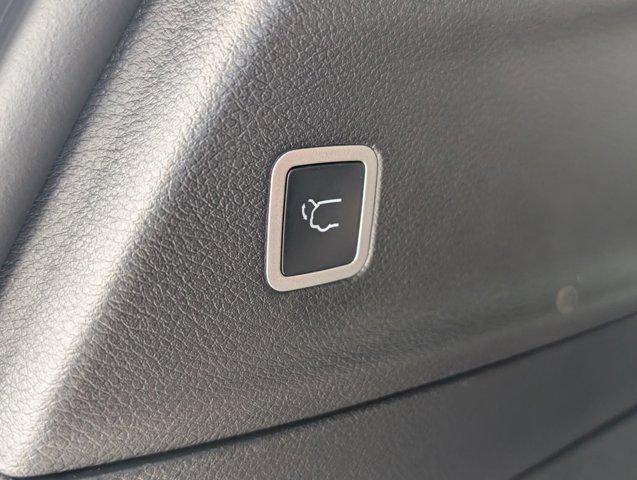 new 2026 Chrysler Pacifica car, priced at $36,242