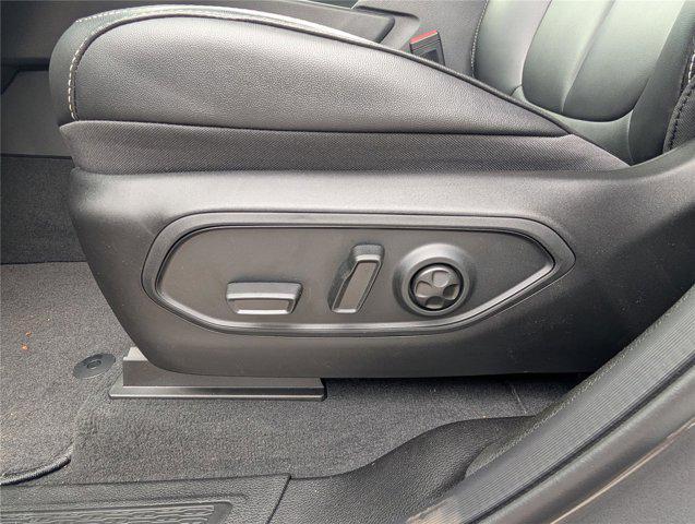 new 2025 Jeep Grand Cherokee L car, priced at $41,655