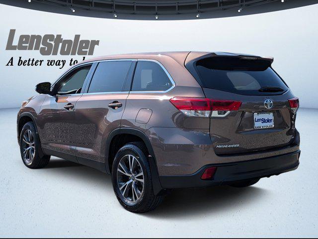 used 2019 Toyota Highlander car, priced at $21,000