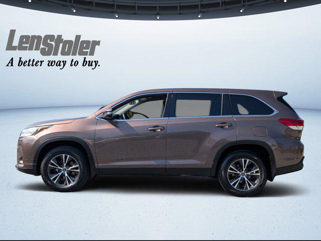 used 2019 Toyota Highlander car, priced at $21,000