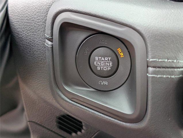 new 2025 Jeep Gladiator car, priced at $41,730