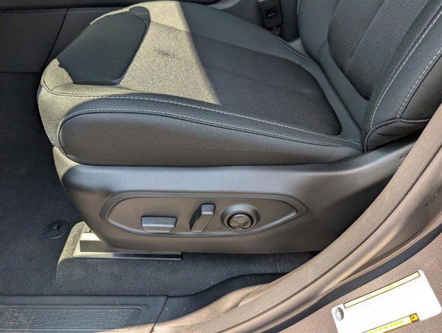 new 2025 Jeep Grand Cherokee car, priced at $33,281