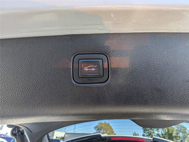 used 2020 Chevrolet Blazer car, priced at $19,000