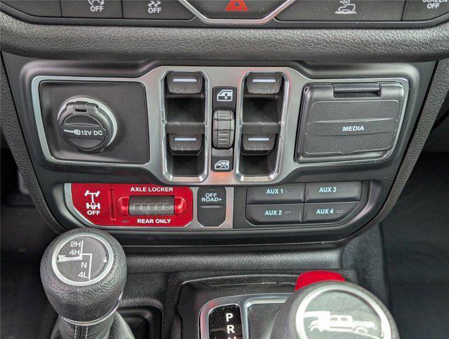 new 2025 Jeep Gladiator car, priced at $42,113