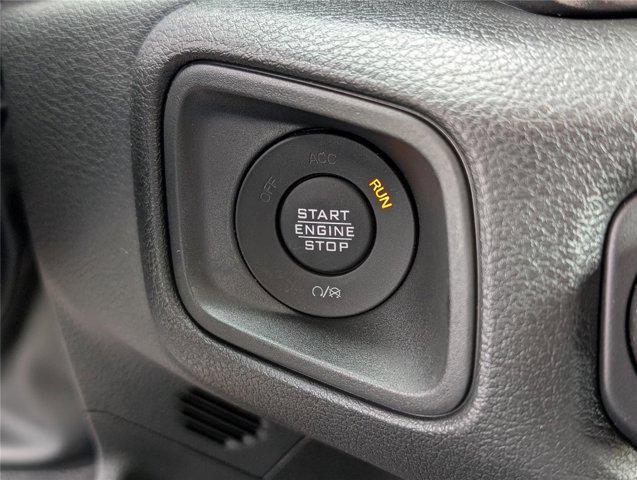 new 2025 Jeep Gladiator car, priced at $42,113