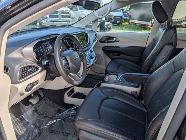 used 2023 Chrysler Pacifica car, priced at $22,000