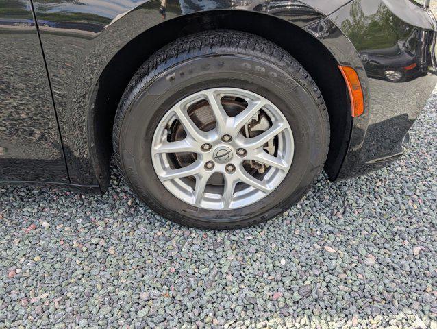 used 2021 Chrysler Pacifica car, priced at $20,500
