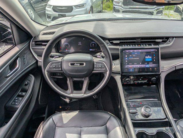 used 2022 Jeep Grand Cherokee car, priced at $31,000