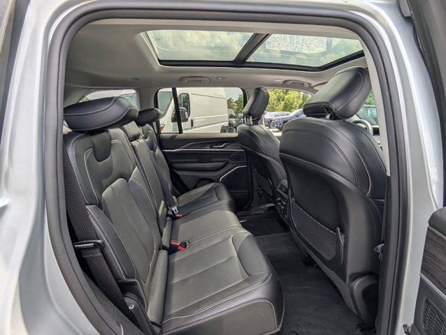 used 2022 Jeep Grand Cherokee car, priced at $31,000