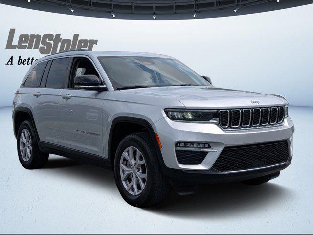 used 2022 Jeep Grand Cherokee car, priced at $31,000