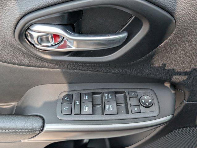 used 2022 Jeep Cherokee car, priced at $23,200