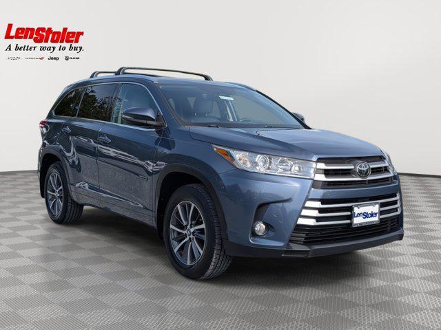 used 2018 Toyota Highlander car, priced at $22,250