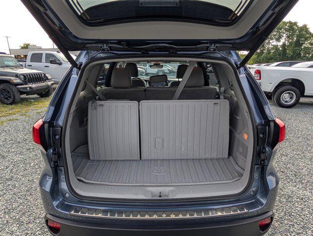 used 2018 Toyota Highlander car, priced at $22,250