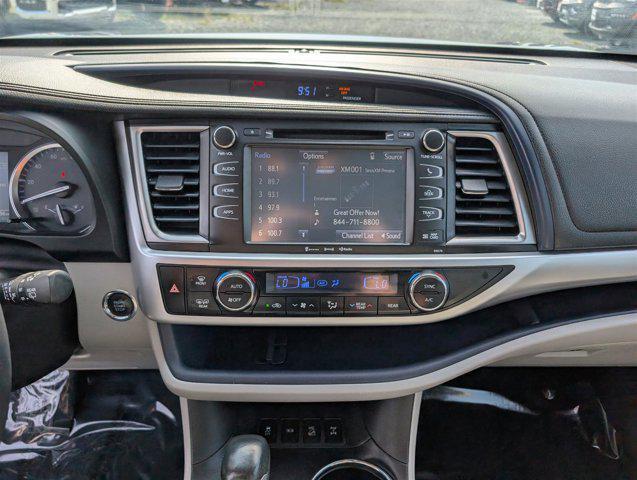 used 2018 Toyota Highlander car, priced at $22,250