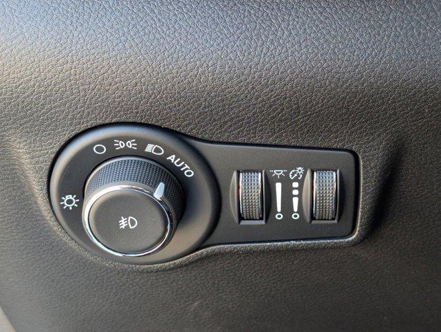 new 2025 Jeep Compass car, priced at $32,308