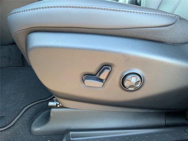 new 2026 Chrysler Pacifica car, priced at $38,757