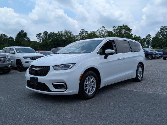 used 2023 Chrysler Pacifica car, priced at $23,500