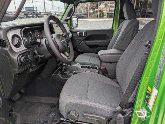 new 2025 Jeep Wrangler car, priced at $43,382