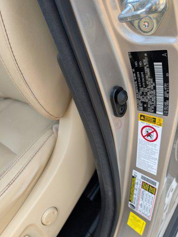used 2016 Toyota Highlander car, priced at $20,500