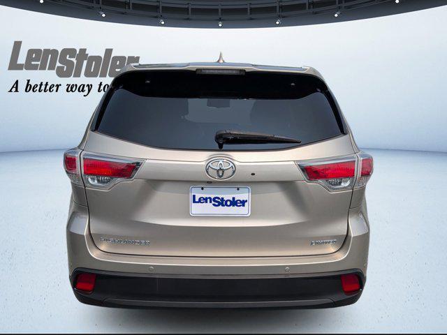 used 2016 Toyota Highlander car, priced at $20,500
