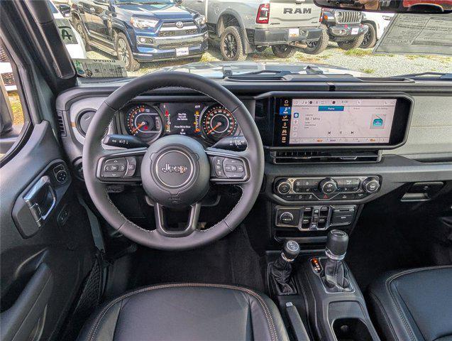 new 2025 Jeep Gladiator car, priced at $41,297