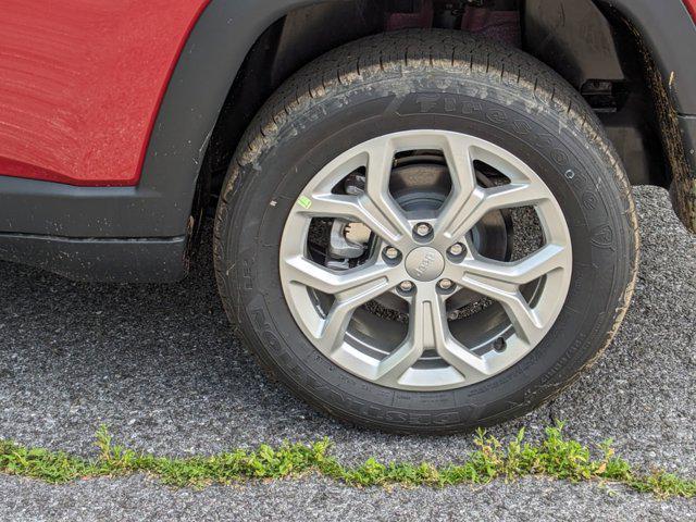 new 2024 Jeep Compass car, priced at $27,026