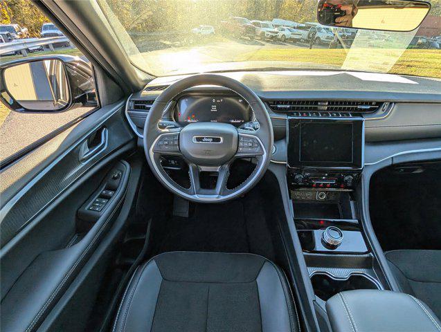 new 2025 Jeep Grand Cherokee L car, priced at $36,543