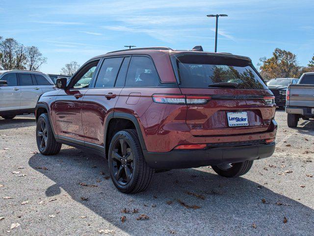 used 2024 Jeep Grand Cherokee car, priced at $41,500