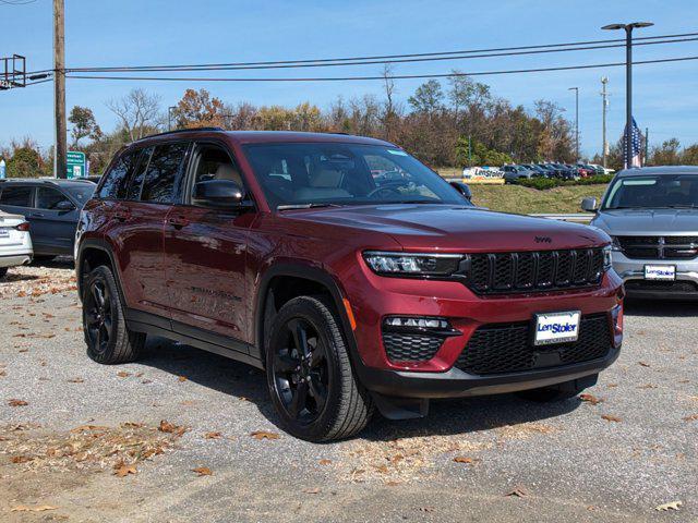 used 2024 Jeep Grand Cherokee car, priced at $41,500