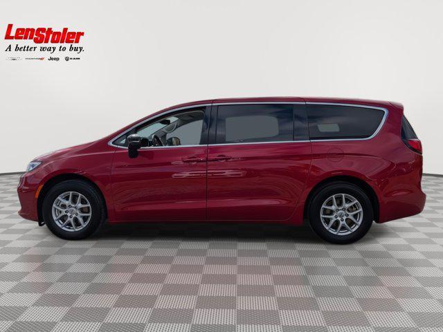 used 2024 Chrysler Pacifica car, priced at $27,500