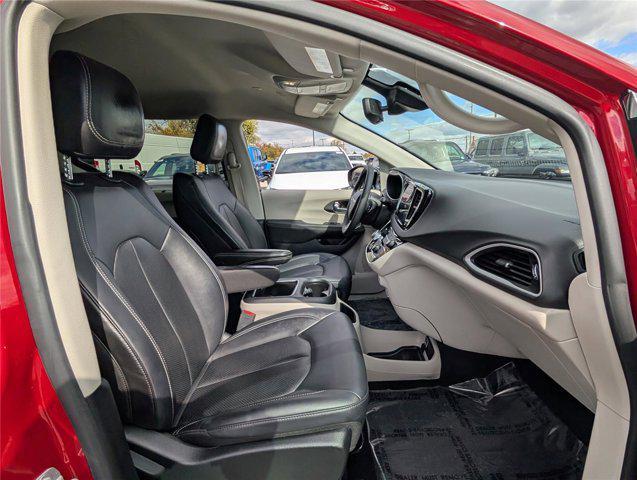 used 2024 Chrysler Pacifica car, priced at $27,500