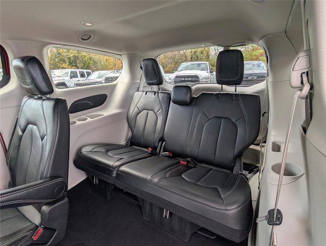 used 2024 Chrysler Pacifica car, priced at $27,500