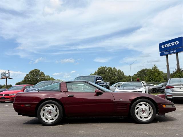 used 1993 Chevrolet Corvette car, priced at $9,091