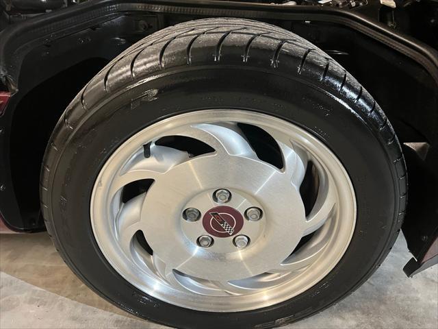 used 1993 Chevrolet Corvette car, priced at $9,991
