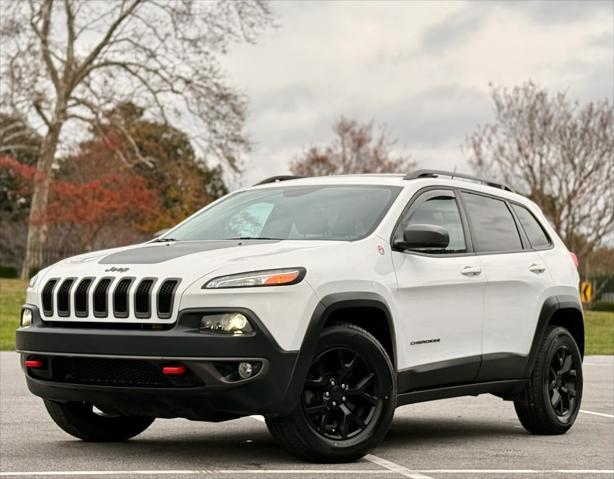 used 2018 Jeep Cherokee car, priced at $16,900