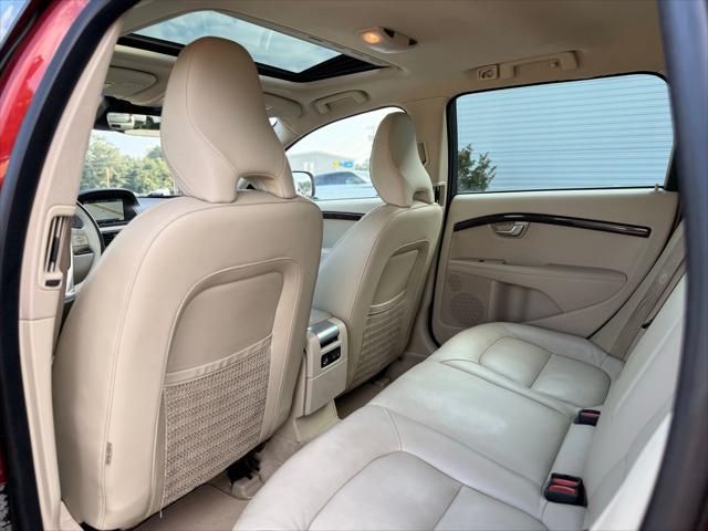 used 2015 Volvo XC70 car, priced at $10,991