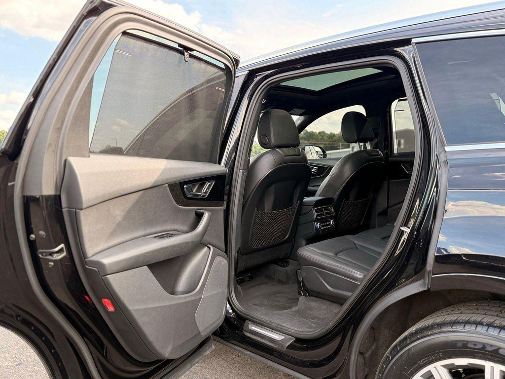 used 2017 Audi Q7 car, priced at $14,990