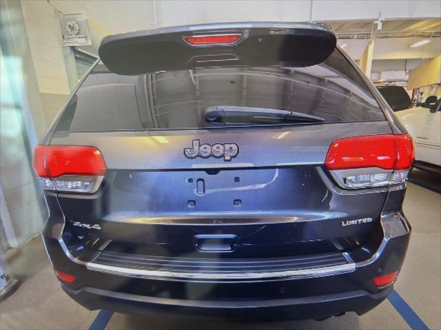 used 2015 Jeep Grand Cherokee car, priced at $16,291